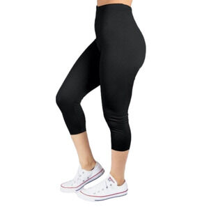 Solid Brushed Capri Leggings Plus Size